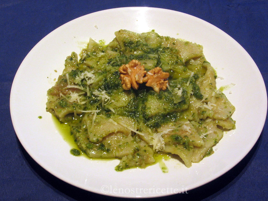 Testaroli al Pesto