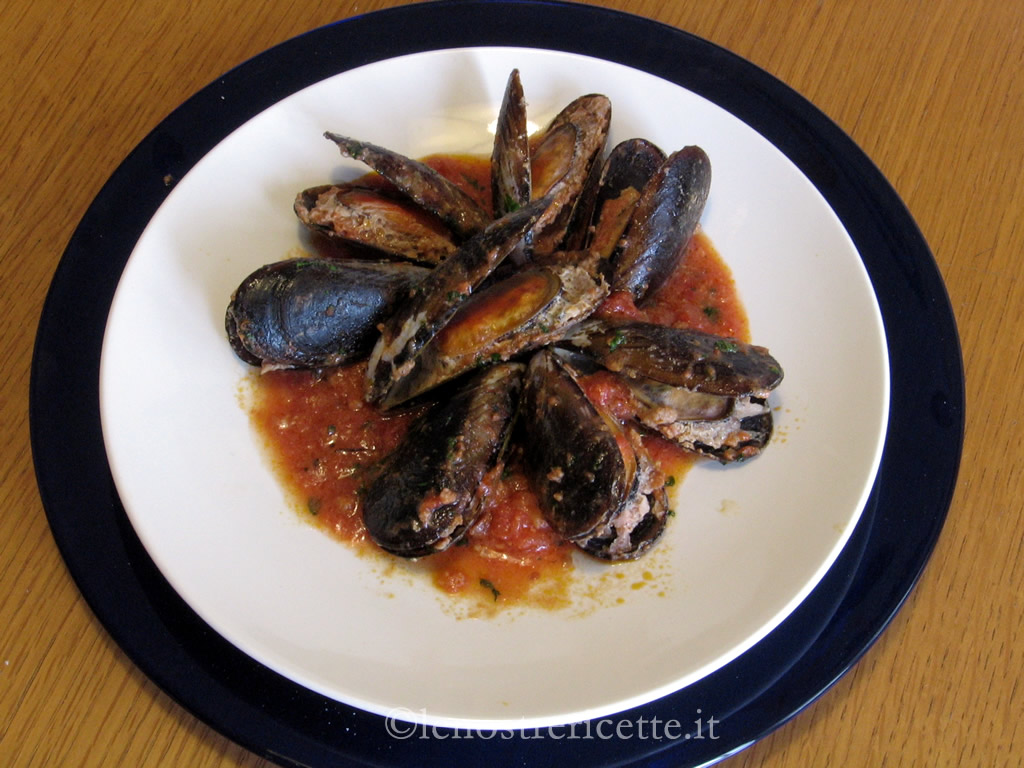 Datteri ripieni di Carne (Cozze ripiene)